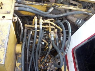 ขายรถแบ็คโฮ komatsu pc 120 -5 แอร์พร้อม คอนโทรลสั้น เอวแน่น เครื่องปั๊มดี เอกสารสัญญาซื้อขาย