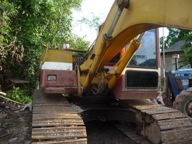 ขายรถแบ็คโฮ komatsu pc 120 -5 แอร์พร้อม คอนโทรลสั้น เอวแน่น เครื่องปั๊มดี เอกสารสัญญาซื้อขาย