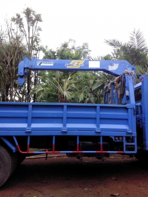 ขาย Isuzu 165 ติดเครน tadano 3.6 ตัน 4 ปลอก สวยมาก โทร 088-4501277 ขาย Isuzu 165 ติดเครน tadano 3.6 ตัน 4 ปลอก สวยมาก โทร 088-4501277