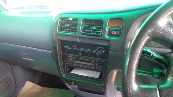 รถบ้าน TOYOTA HILUX TIGER ปี 2000 เครื่อง 3000 4 ประตู