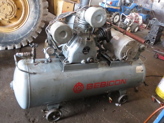 ปั๊มลม Hitachi ของมือสอง จากนอก พร้อมใช้งาน