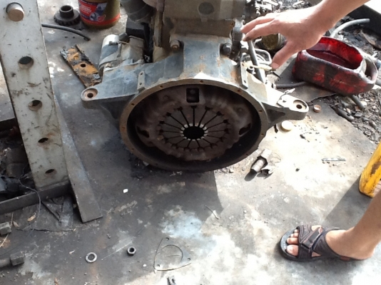 ขายด่วนเครื่อง6BD1 ข้อ025 ก้านไม่มี1ตัวบอกสวยลูกไม่1ลูกฝาสูบดีมากปั้มดี ใบคลุมมี ขายด่วนเครื่อง6BD1 ข้อ025 ก้านไม่มี1ตัวบอกสวยลูกไม่1ลูกฝาสูบดีมากปั้มดี ใบคลุมมี