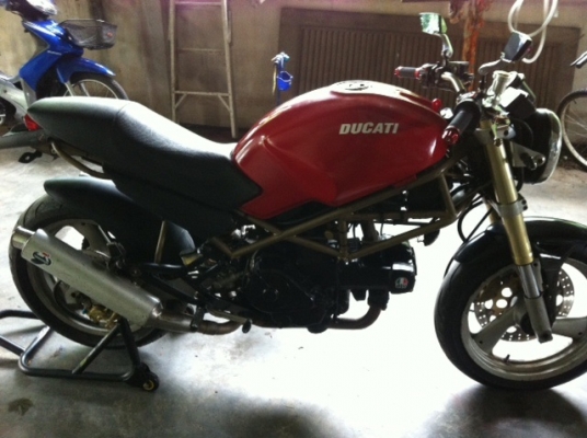 ขายถูกๆด่วนๆ ducati m400. ลดแล้ว รีบใช้เงิน 68000