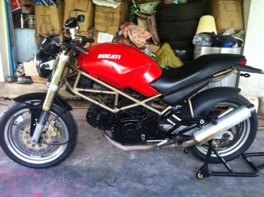 ขายถูกๆด่วนๆ ducati m400. ลดแล้ว รีบใช้เงิน 68000