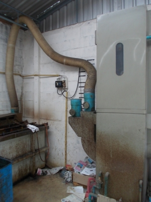 ต้องการขาย BOWER ดูดไอกรด PVC ต้องการขาย BOWER ดูดไอกรด PVC