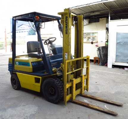 รถยกน้ำมันเบนซิน ขนาด 1.5 ตัน เสาสูง 3 เมตร Komatsu FG15-15