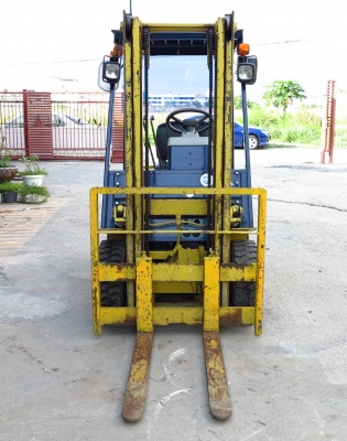 รถยกน้ำมันเบนซิน ขนาด 1.5 ตัน เสาสูง 3 เมตร Komatsu FG15-15