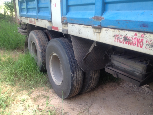 ขายสิบล้อพ่วง แม่-ลูก ไม่ดั้ม