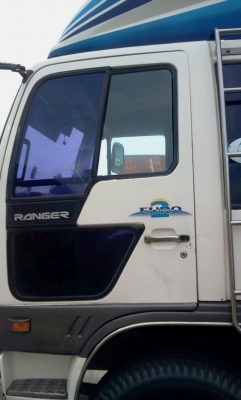 HINO FL176