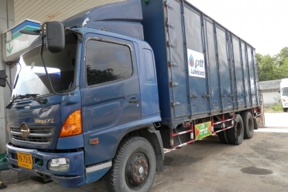 10ล้อช่วงยาวเพลาเดียว7.50ม HINO MEGA FLปี48ตู้แห้งประตู10บาน