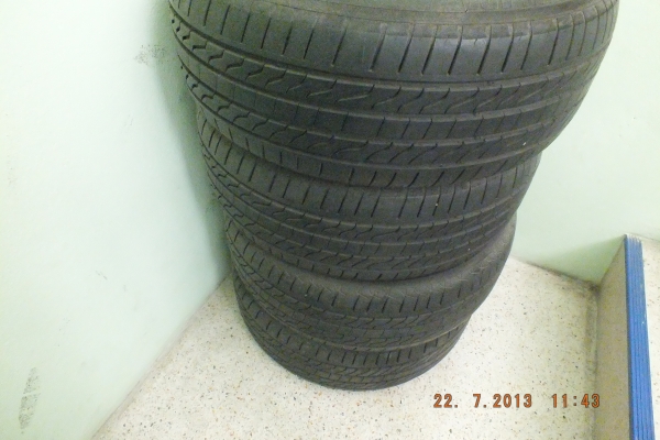 ขายยางงเปอย์เซนต์ เกรดเอสภาพใหม่มาก