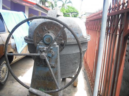 ขายโม่ปูนมือสอง (ไม่มีมอเตอร์ครับ) ขายโม่ปูนมือสอง (ไม่มีมอเตอร์ครับ)