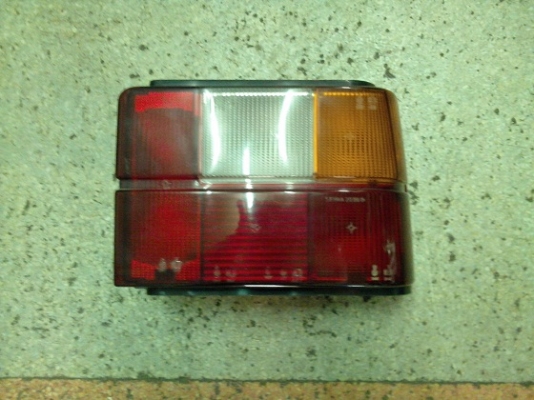 ขายไฟท้าย BX19 ซ้าย ขวา ของแท้เก่า ขายไฟท้าย BX19 ซ้าย ขวา ของแท้เก่า