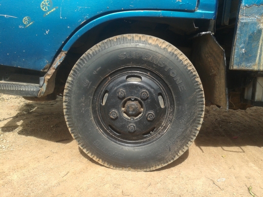 ขาย 6 ล้อ TOYOTA 85แรง (BU30) ไอ้หนุ่มทางหลวง กระบะยาว 4.30 เมตร เครื่องแน่น คัซซีสวยมาก พร้อมโอน พร้อมใช้งานสุดๆ.......