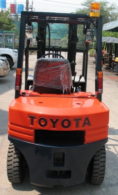 ขายด่วน รถโฟล์คลิฟท์ TOYOTA 5FD25 นำเข้าจากญี่ปุ่น ทำสี เดินระบบไฟ และเปลี่ยนยางตันใหม่ 4เส้น ขายด่วน รถโฟล์คลิฟท์ TOYOTA 5FD25 นำเข้าจากญี่ปุ่น ทำสี เดินระบบไฟ และเปลี่ยนยางตันใหม่ 4เส้น