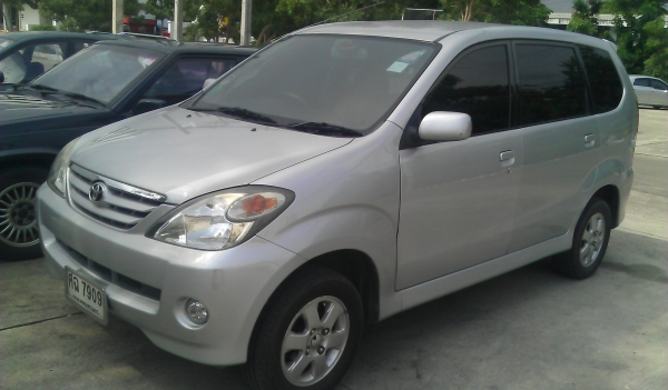 รถพร้อมใช้เบาะหนังวิทยุjvcติดแก๊สหัวฉีดถังโดนัท