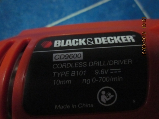 ไขควงและสว่านไร้สาย B&D พร้อมดอกสวา่นและไขควงแท้ มีใบรับประกัน 1 ปี ไขควงและสว่านไร้สาย B&D พร้อมดอกสวา่นและไขควงแท้ มีใบรับประกัน 1 ปี