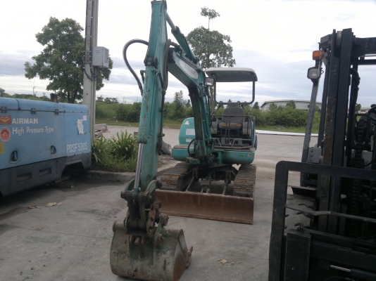 ขายรถขุดเล็ก KOMATSU PC30-7 sn:27318Yr.1994Hr.5836,มีไลน์หัวเจาะ แทร็กเหล็กยางรองสภาพดีครับใช้งานได้เลย  ราคาไม่สูงครับ โทรมานะ 085-9049669