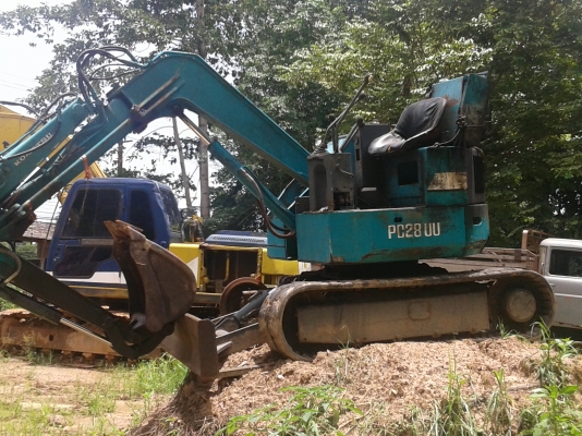 ขาย แบ็คโฮ KOMATSU รุ่น PC28UU