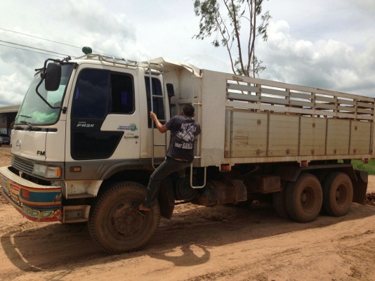 ขาย10ล้อ2เพลาดั๊ม HINO FM2K 260HP สภาพตามรูป รายละเอียดติดไว้ก่อนครับ ราคาต่อรองได้เด้อ พี่น้องครับ
