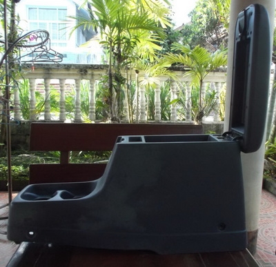 คอนโซนกลาง นิสสันฟอนเทียร หรือใกล้เคียง