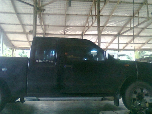 รถกระบะ นิสสัน ฟรอนเทียร์ เครื่อง 3000 cc ปี 2002 รถบ้าน สภาพดีมาก 90 กว่า\% กระจกไฟฟ้า