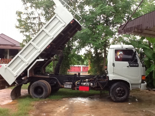 ขายหกล้อฮีโน่ชุเปอร์เสี่ยดั้มFC เครื่อง 120แรงรถปี 40 ปีสุดท้ายรถห้างแท้ๆ