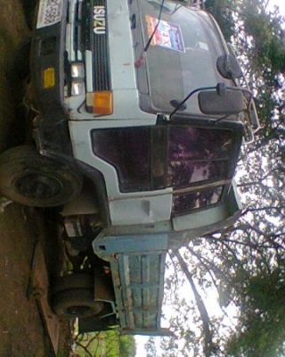 ขาย 6ล้อ IZUZU รถประกอบ FRR12TA เครื่อง6BG1 165แรง ขาย 6ล้อ IZUZU รถประกอบ FRR12TA เครื่อง6BG1 165แรง