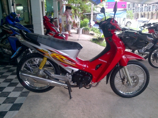 ด่วน!เวฟ125R สต๊าทมือ กุญแจใหญ่ ปี48 รถเครื่องเดิมแน่นๆ พร้อมใช้ ทะเบียน+เอกสารโอน ภาษีไม่หมด 088-2197709