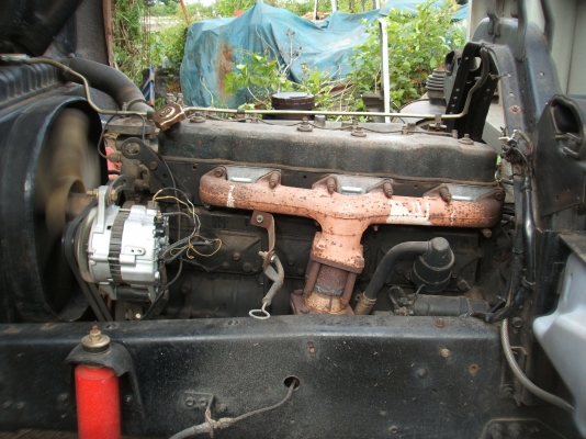 รถสิบล้อเทนเลอร์ บรรทุกรถเกี่ยวข้าว 2 เพลา