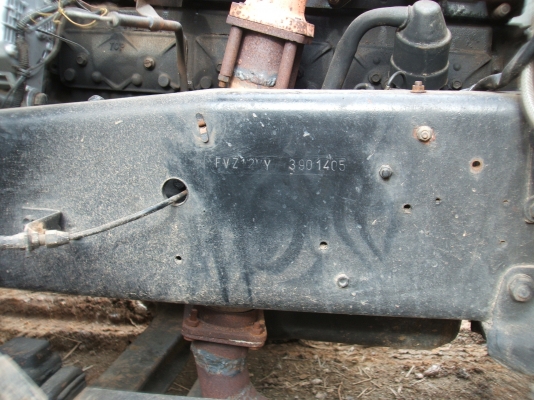 รถสิบล้อเทนเลอร์ บรรทุกรถเกี่ยวข้าว 2 เพลา