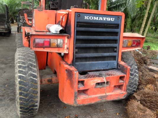 ขายด่วนรถตักล้อยาง Komatsu WA70 ด่วนมากๆๆร้อนสุดๆๆ ต้องการเงินด่วนๆๆ 390000 บาทเปลี่ยนเบอร์โทรแล้วนะครับ