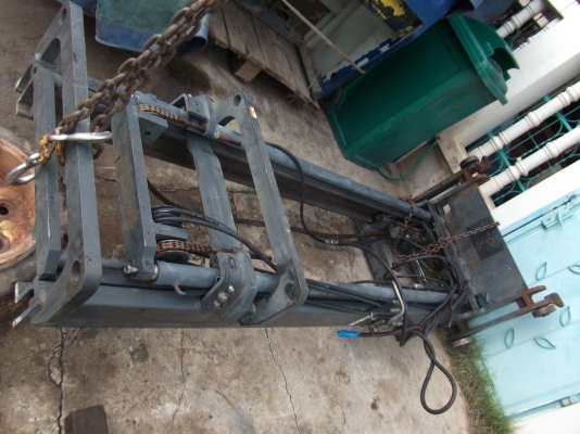 รางสไลด์โฟร์คลิฟ komatsu 2ตันไฟฟ้า สูง4เมตร