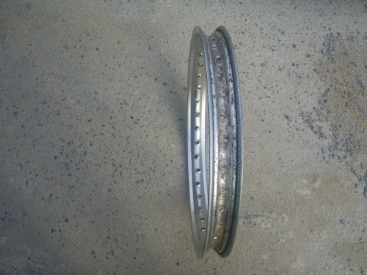 ดุมพร้อมจาน kr-serpico