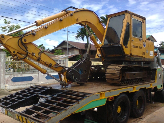 ลด สุดๆ  KOMATSU PC 60-1 เก่านอก 1 ปี สภาพ สดๆ พร้อมใช้
