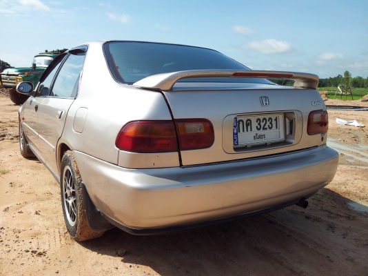 ขอขาย ซีวิค เตารีด ถูกๆ ขายเท่าทุน ครับ จำเป็นมากครับ ขอขาย ซีวิค เตารีด ถูกๆ ขายเท่าทุน ครับ จำเป็นมากครับ