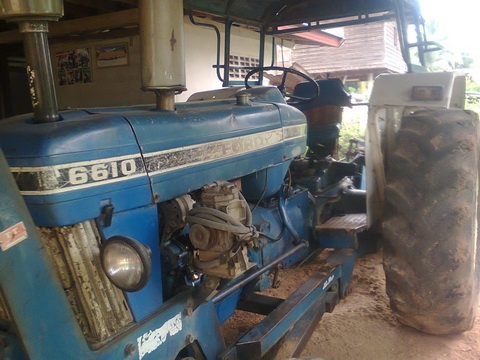 ขาย รถไถสภาพพร้อมใช้งาน FORD 6610เครื่อง T5 อุปกรณ์ครบครัน หาง4 หาง 7 ดันหน้า เล่มทะเบียนพร้อม