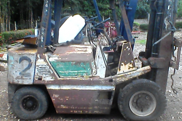 ขายฟอร์คลิฟต์ TCM2.5TON รุ่น3 ขายฟอร์คลิฟต์ TCM2.5TON รุ่น3