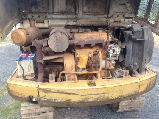 ขายเบคโฮ KOMATSU PC40-2 รถพร้อมใช้งาน สนใจโทร081-9701072