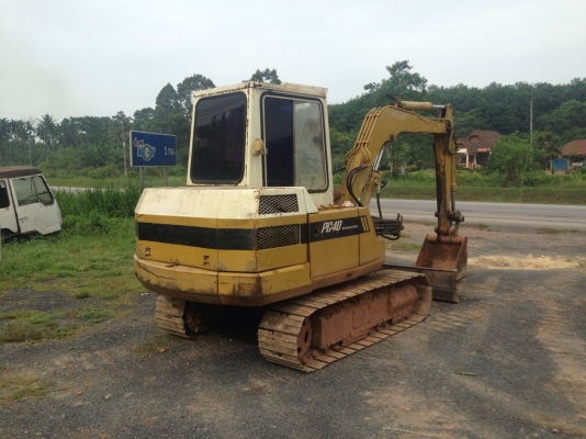 ขายเบคโฮ KOMATSU PC40-2 รถพร้อมใช้งาน สนใจโทร081-9701072