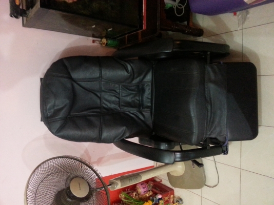 ขายเก้าอี้นวดไฟฟ้า12000 (สภาพ95 \%) ขายเก้าอี้นวดไฟฟ้า12000 (สภาพ95 \%)