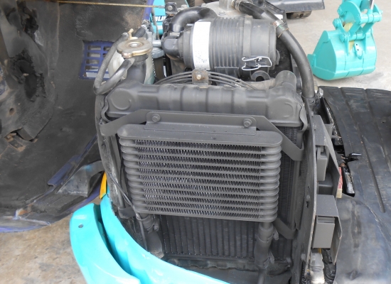 ขายรถขุดขนาดจิ๋ว KOMUTSU PC 10 MR เก่านอกปรับสถาพแล้ว