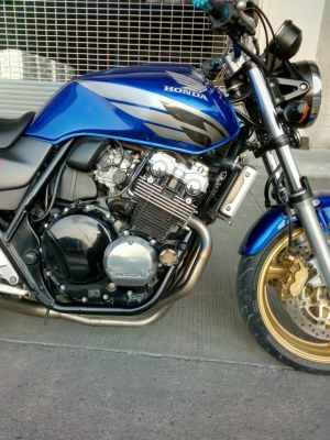 ลดแล้ว SF400 Vtec 3 ทะเบียนโอน หาอยู่ รับรองไม่ผิดหวัง ลดแล้ว SF400 Vtec 3 ทะเบียนโอน หาอยู่ รับรองไม่ผิดหวัง