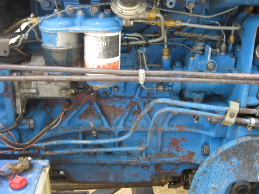 ขายรถไถ FORD 6610 4x4WD คานหน้าคาลาโร่ รถไม่มีทะเบียนครับ