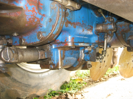 ขายรถไถ FORD 6610 4x4WD คานหน้าคาลาโร่ รถไม่มีทะเบียนครับ