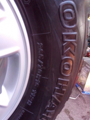 ขายแม๊กอีซูซุพร้อมยาง สภาพเดิมรับ 275/70/16 ยางปี 2010