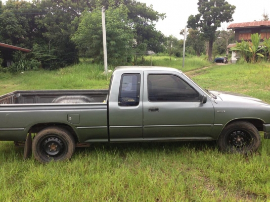 ขาย toyota hilux mighty-x สภาพสวยราคาถูก ซื้อไปใช้ได้เลย เจ้าของขายเอง พอดีพึ่งไปซื้อรถใหม่เลยตัดใจขาย