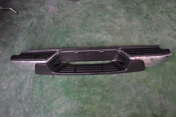 ขายกันชนหลัง Isuzu d max Hi-Lander