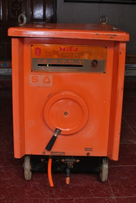 ขายตู้เชื่อมพลัง 500 amp และ 300 amp สภาพดี