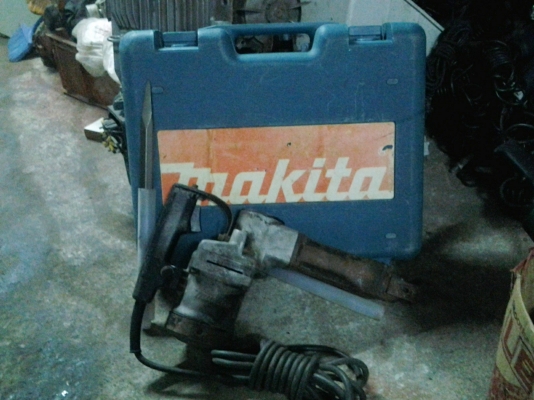 ขาย !! สกัดไฟฟ้า  ยี่ห้อ มากีต้า รุ่น HM  1201